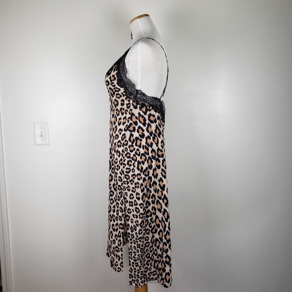 Victoria's Secret cheetah print high low slip gown - Picture 7 of 11